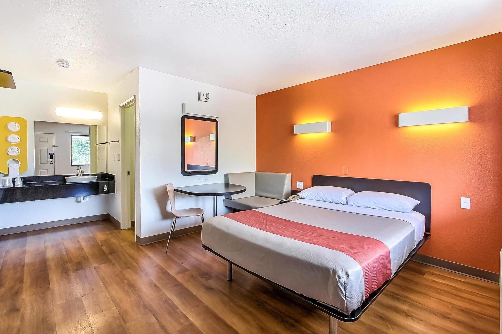 Motel 6-Sunnyvale, Ca - South Экстерьер фото
