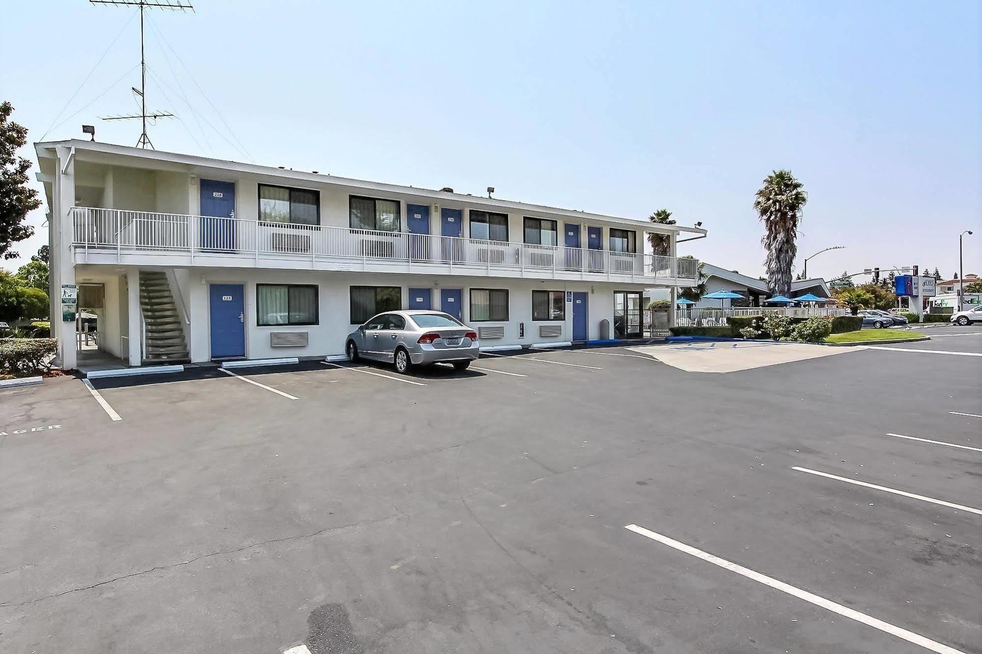 Motel 6-Sunnyvale, Ca - South Экстерьер фото